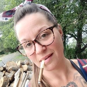 Meet your Posher, Tiffany